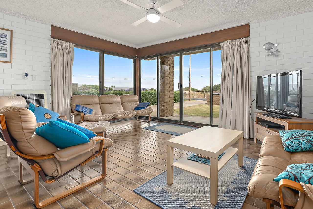 Aldinga Beach SA Lismore Accommodation