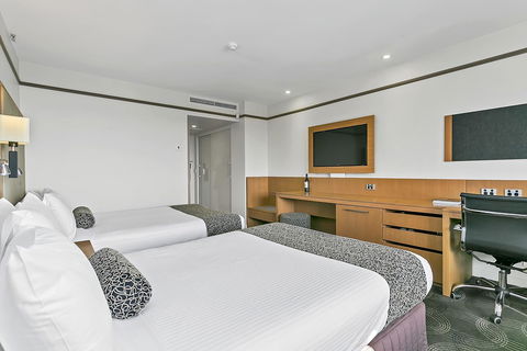 Stamford Plaza Adelaide - Lismore Accommodation 35