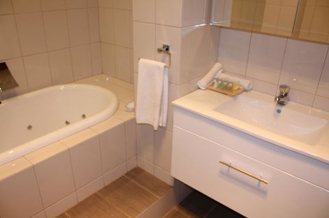 BIG4 Stuart Range Outback Resort - Lismore Accommodation 7