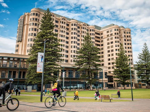 Stamford Grand Adelaide - Lismore Accommodation 27