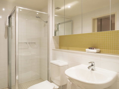 Oaks Glenelg Liberty Suites - Lismore Accommodation 23