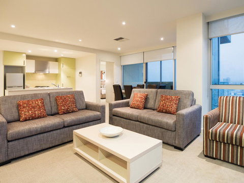 Oaks Glenelg Liberty Suites - Lismore Accommodation 25
