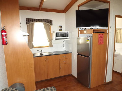 Ceduna Foreshore Caravan Park - Lismore Accommodation 14