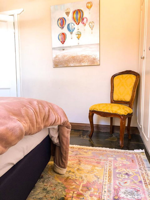 Inglenook Cottage - Lismore Accommodation 25