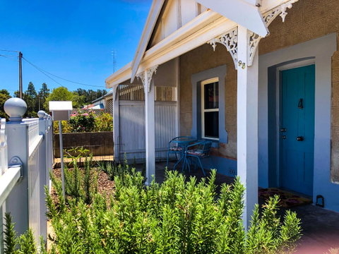 Inglenook Cottage - Lismore Accommodation 0