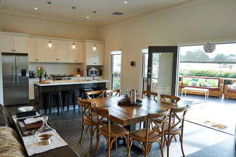 Barossa Bed & Breakfast - Lismore Accommodation 7