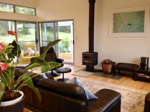 A Dune Escape - Lismore Accommodation 7