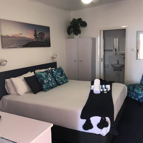 OCEAN BREEZE MOTEL - Lismore Accommodation 2
