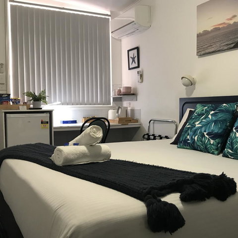 OCEAN BREEZE MOTEL - Lismore Accommodation 1