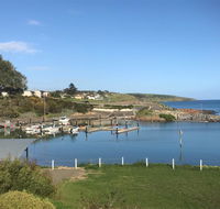 Penneshaw Oceanview Apartments - Lismore Accommodation