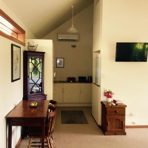 STUDIO ECHUNGA Adelaide Hills - Lismore Accommodation 9