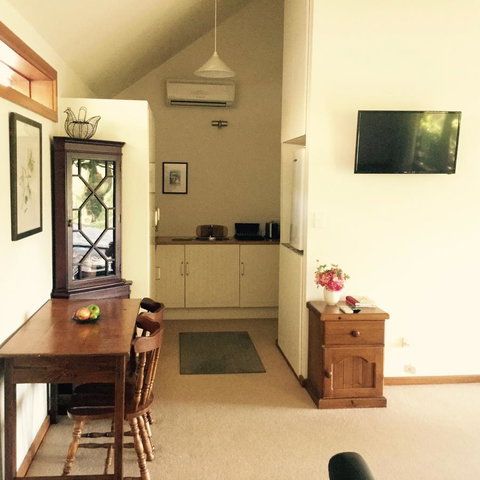 STUDIO ECHUNGA Adelaide Hills - Lismore Accommodation 2