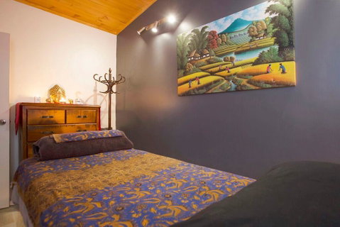 Hahndorf House B&B - Lismore Accommodation 11