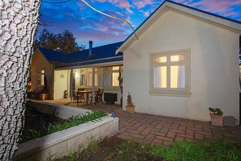 Hahndorf House B&B - Lismore Accommodation 32