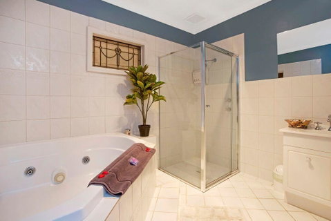 Hahndorf House B&B - Lismore Accommodation 20