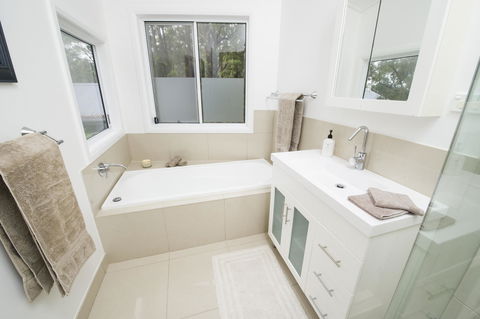 Smiths Lake House - Lismore Accommodation 20