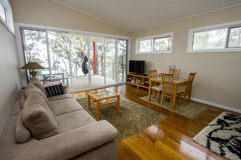 Smiths Lake House - Lismore Accommodation 23