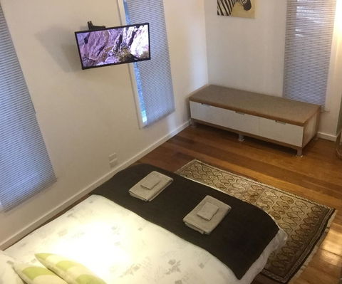 Smiths Lake House - Lismore Accommodation 10