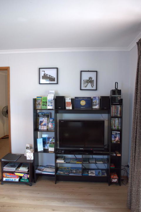 Lazy Days Cottage - Victor Harbor - Lismore Accommodation 9