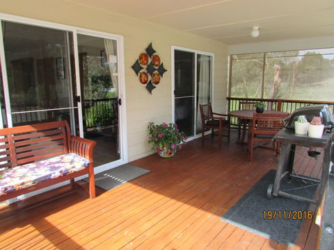 Lazy Days Cottage - Victor Harbor - Lismore Accommodation 13
