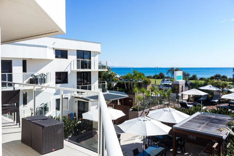 Bayview Beachfront Apartments, In Town Right On The Beach - Lismore Accommodation 15
