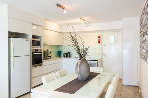 Bayview Beachfront Apartments, In Town Right On The Beach - Lismore Accommodation 42