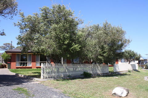 Maslin Beach House - Lismore Accommodation 19