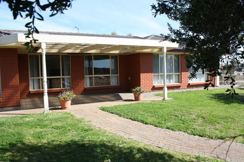 Maslin Beach House - Lismore Accommodation 7