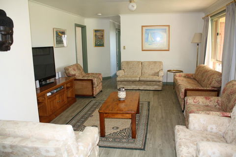 Maslin Beach House - Lismore Accommodation 8