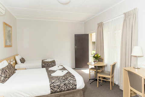 Bathurst Motor Inn - Lismore Accommodation 24