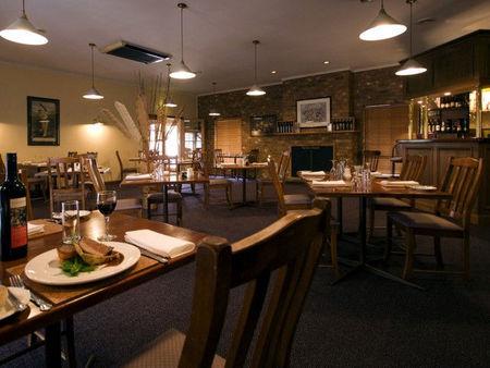 Clare Central - Lismore Accommodation 37