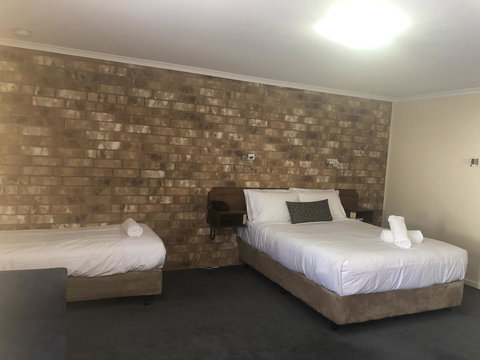 Clare Central - Lismore Accommodation 3