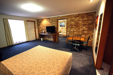 Clare Central - Lismore Accommodation 15