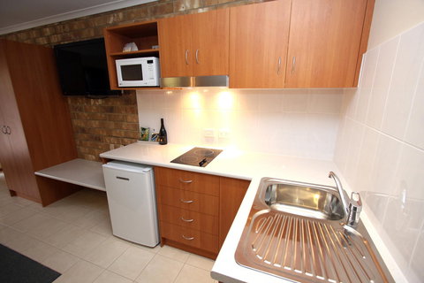 Clare Central - Lismore Accommodation 10