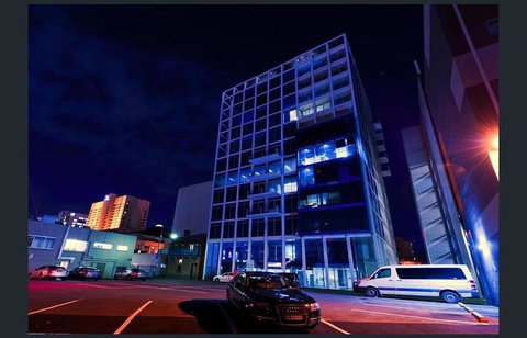 Light And Spacious, Stunning Views Of Adelaide - Lismore Accommodation 13