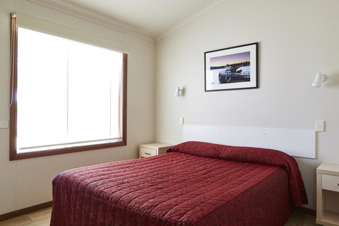 NRMA Victor Harbor Beachfront Holiday Park - Lismore Accommodation 37