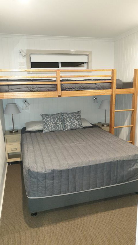 NRMA Victor Harbor Beachfront Holiday Park - Lismore Accommodation 10