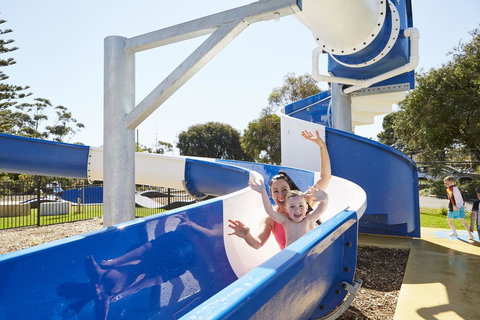 NRMA Victor Harbor Beachfront Holiday Park - Lismore Accommodation 19