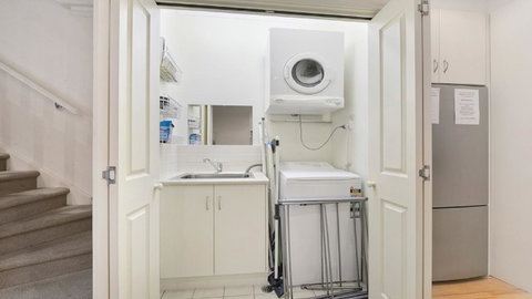 GOUGER 265 - Lismore Accommodation 18