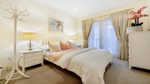 GOUGER 265 - Lismore Accommodation 9