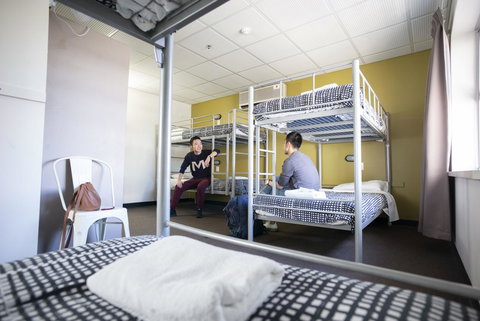 YHA Adelaide Central - Lismore Accommodation 13