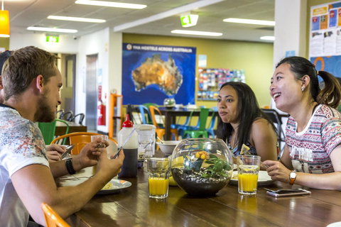 YHA Adelaide Central - Lismore Accommodation 30