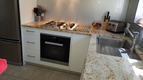 Acaill Accommodation Esplanade Living Self Check-In Self Check-Out - Lismore Accommodation 8