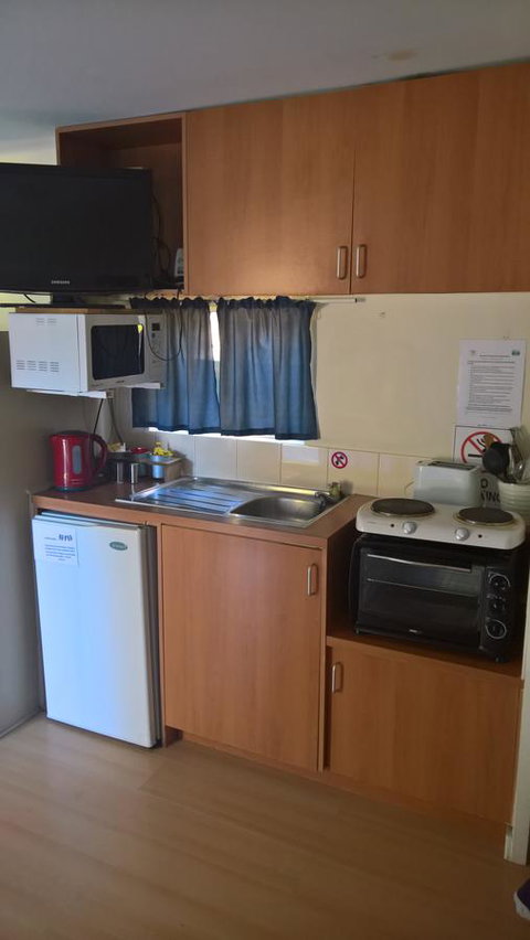 Second Valley Caravan Park - Lismore Accommodation 24