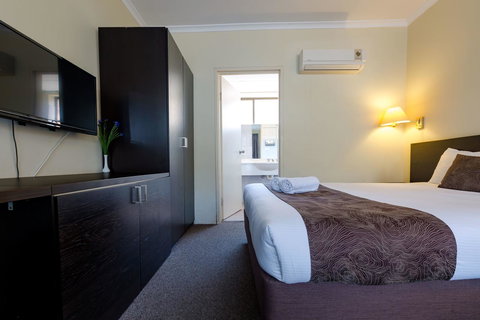 Abcot Inn - Lismore Accommodation 9