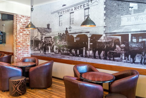 Victoria Hotel Strathalbyn - Lismore Accommodation 23