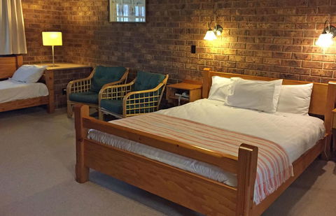 Coonawarra Place Motor Inn - Lismore Accommodation 12