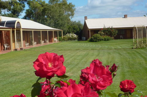 Coonawarra Place Motor Inn - Lismore Accommodation 0