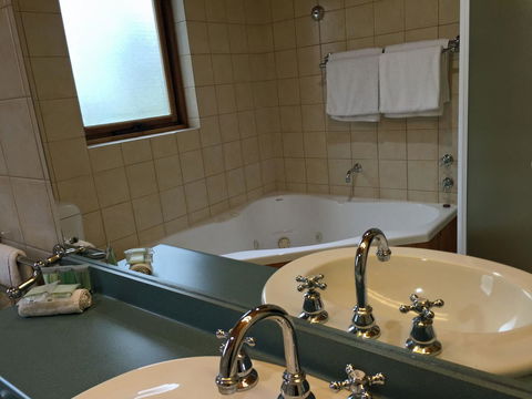 Coonawarra Place Motor Inn - Lismore Accommodation 40
