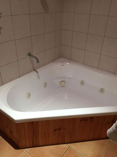 Coonawarra Place Motor Inn - Lismore Accommodation 15